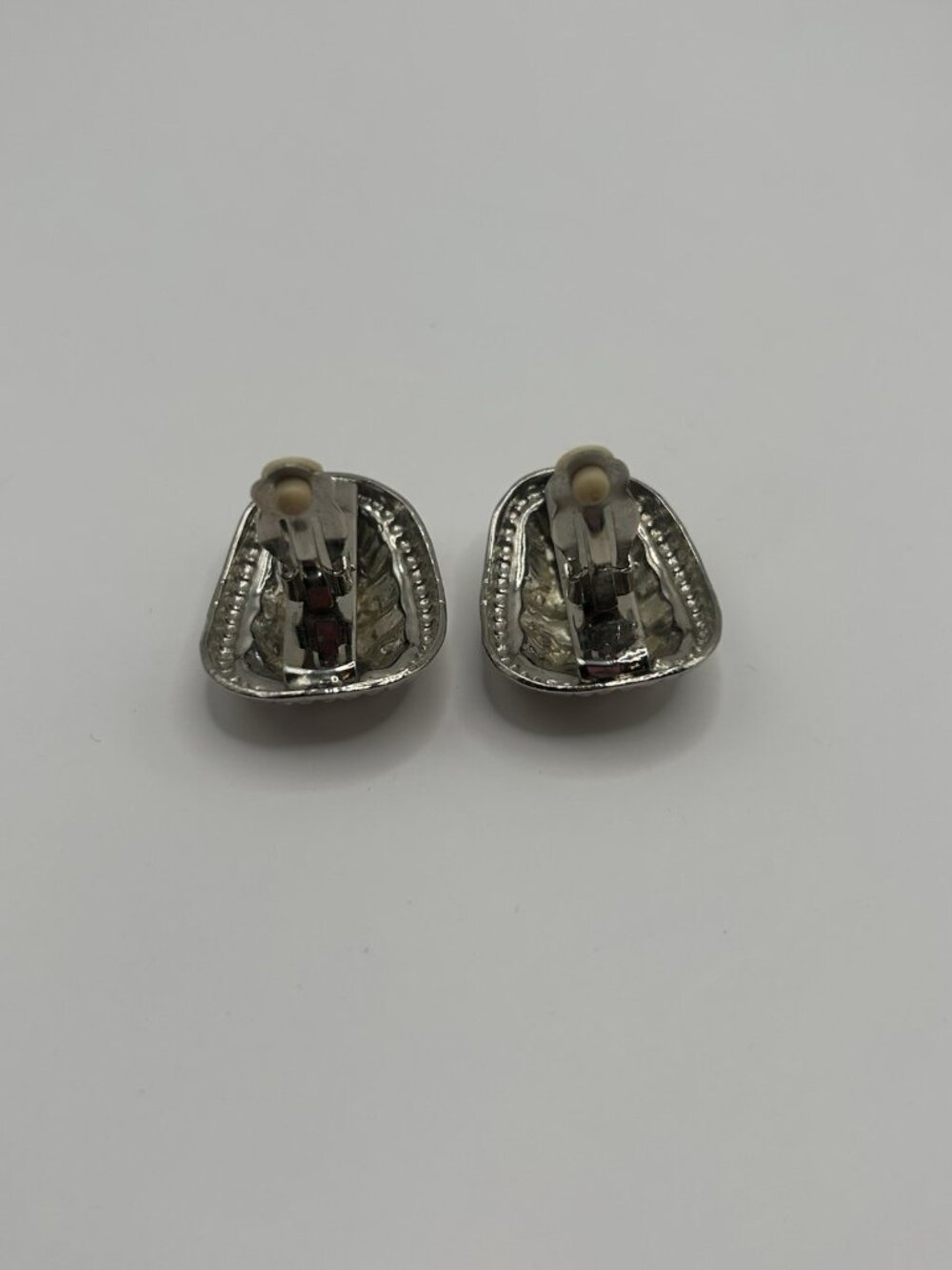 Park Lane Earrings Silver Tone Chunky Hammered Clip On Earrings Statement Fun - Picture 10 of 10